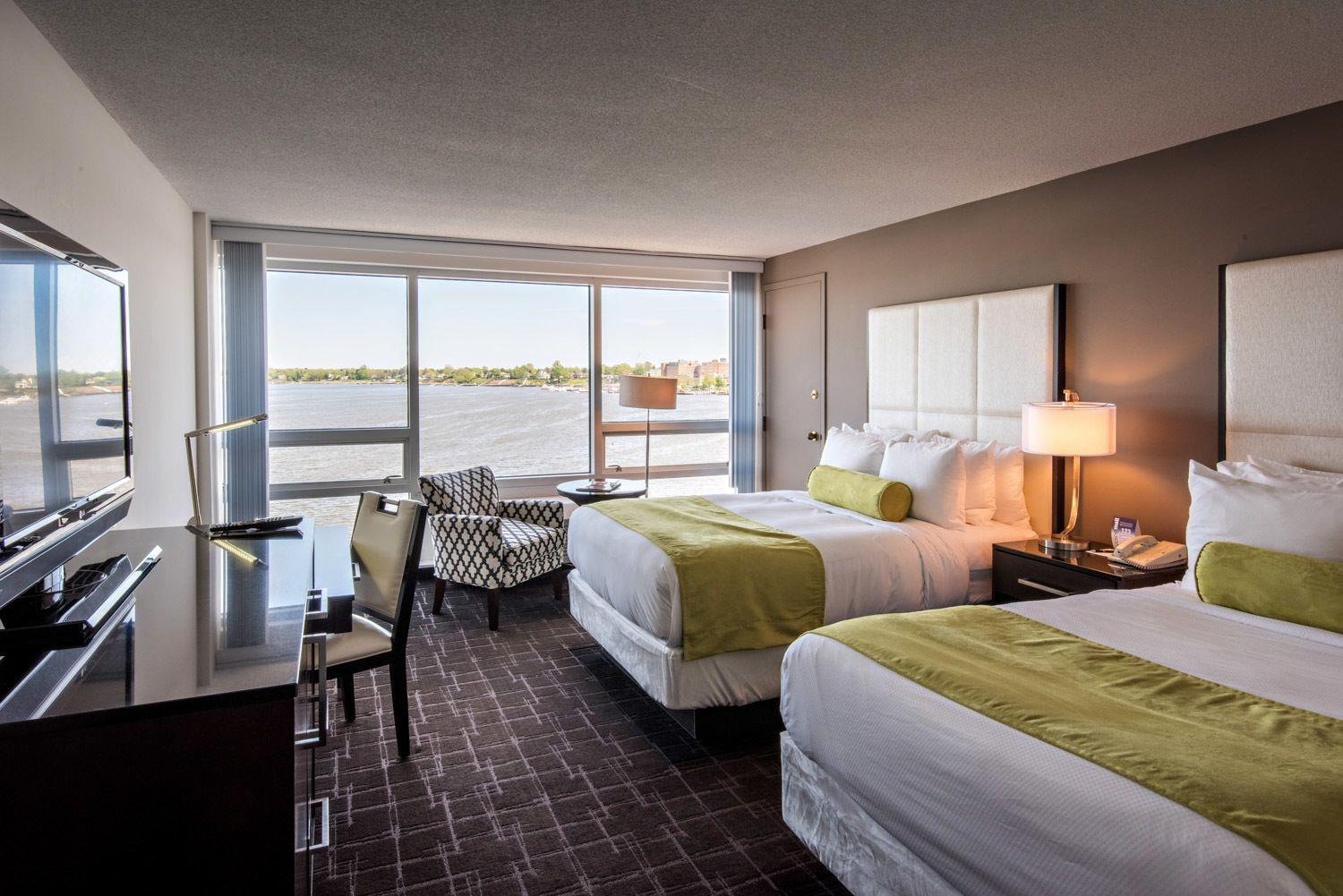 Oyster Point Hotel Red Bank Bagian luar foto