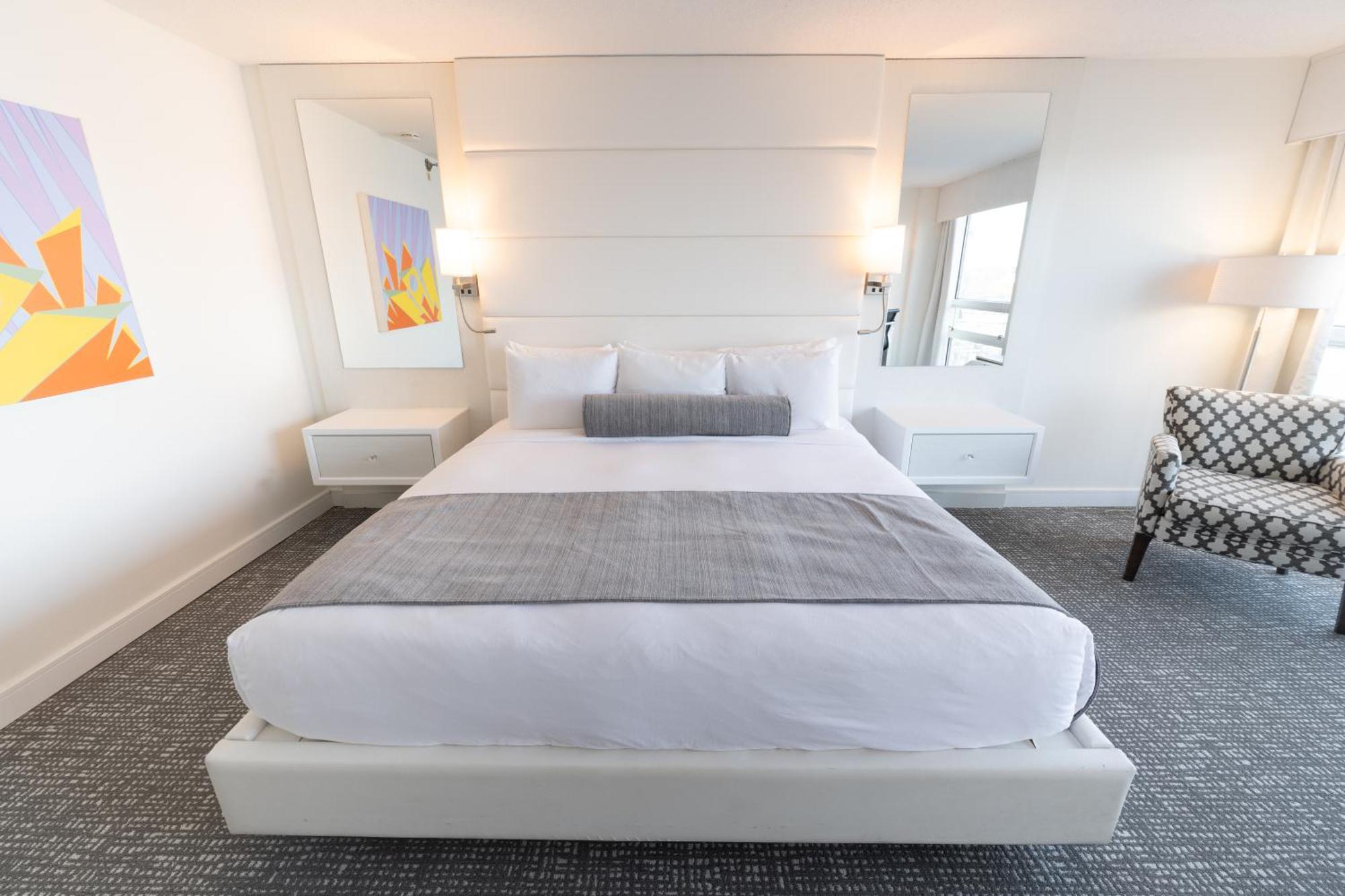 Oyster Point Hotel Red Bank Bagian luar foto