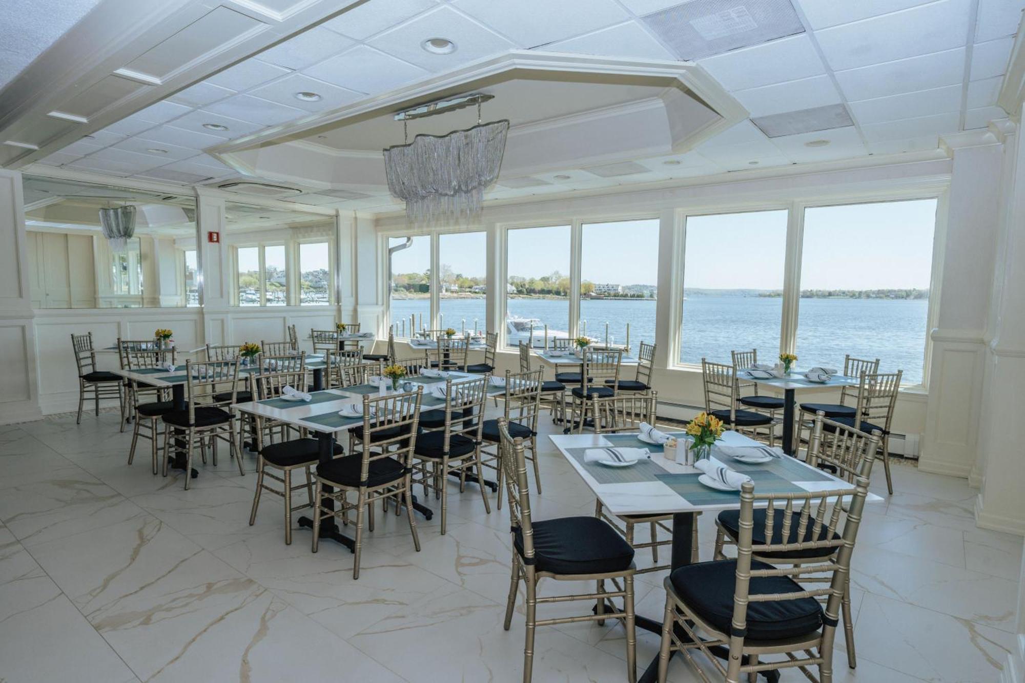 Oyster Point Hotel Red Bank Bagian luar foto